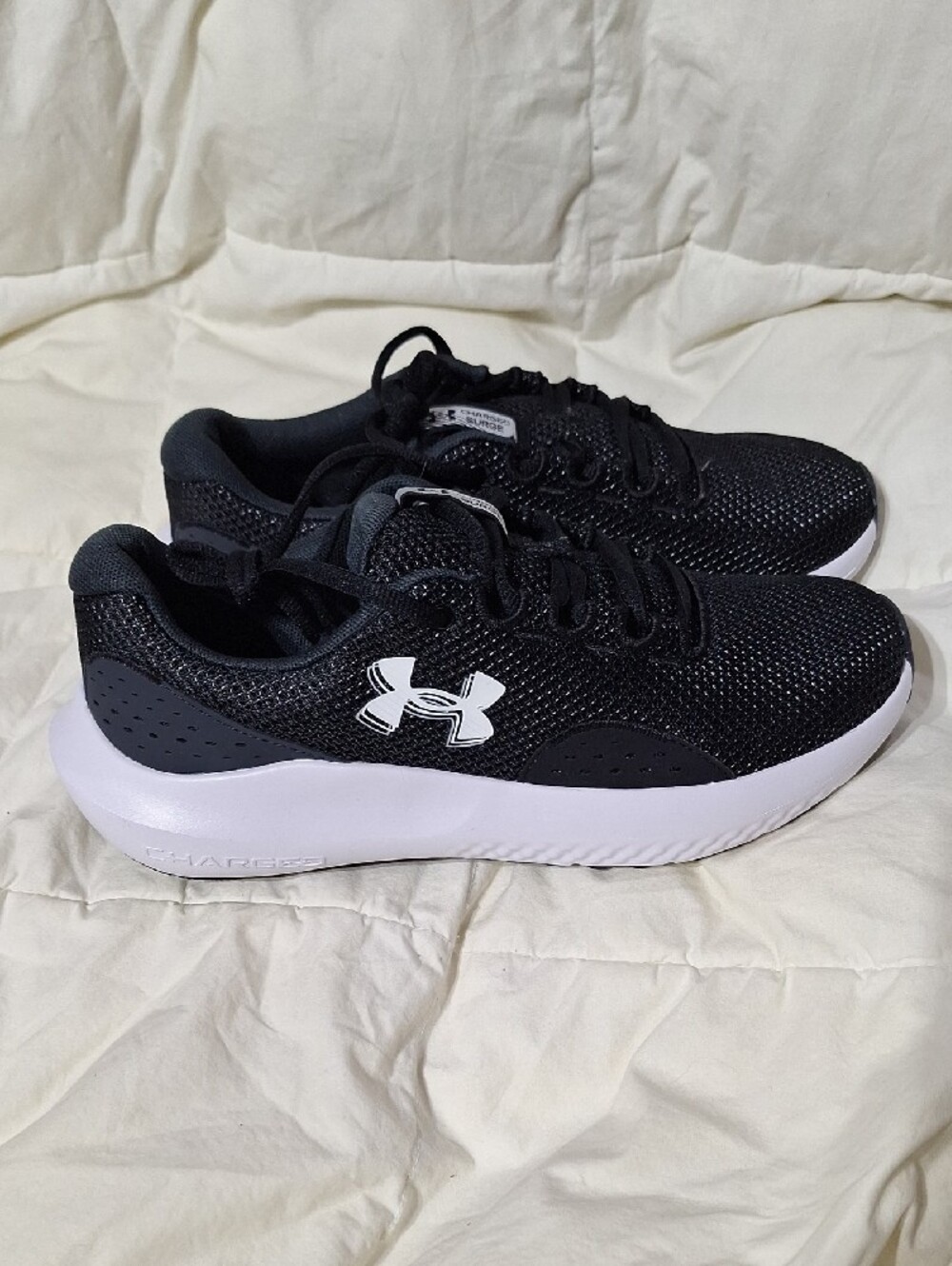 Under Armour Women's Black & White Lightweight Mesh Trainers - Picture 4 of 7